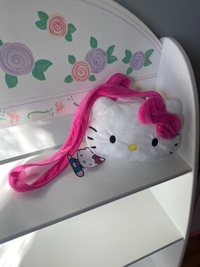 hello kitty bag